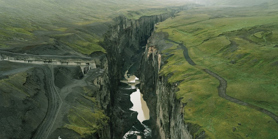 Olaf Otto Becker, Canyon of Jökulsá á Brú, 2010  ©Olaf Otto Becker, Courtesy of Galerie f5,6, München